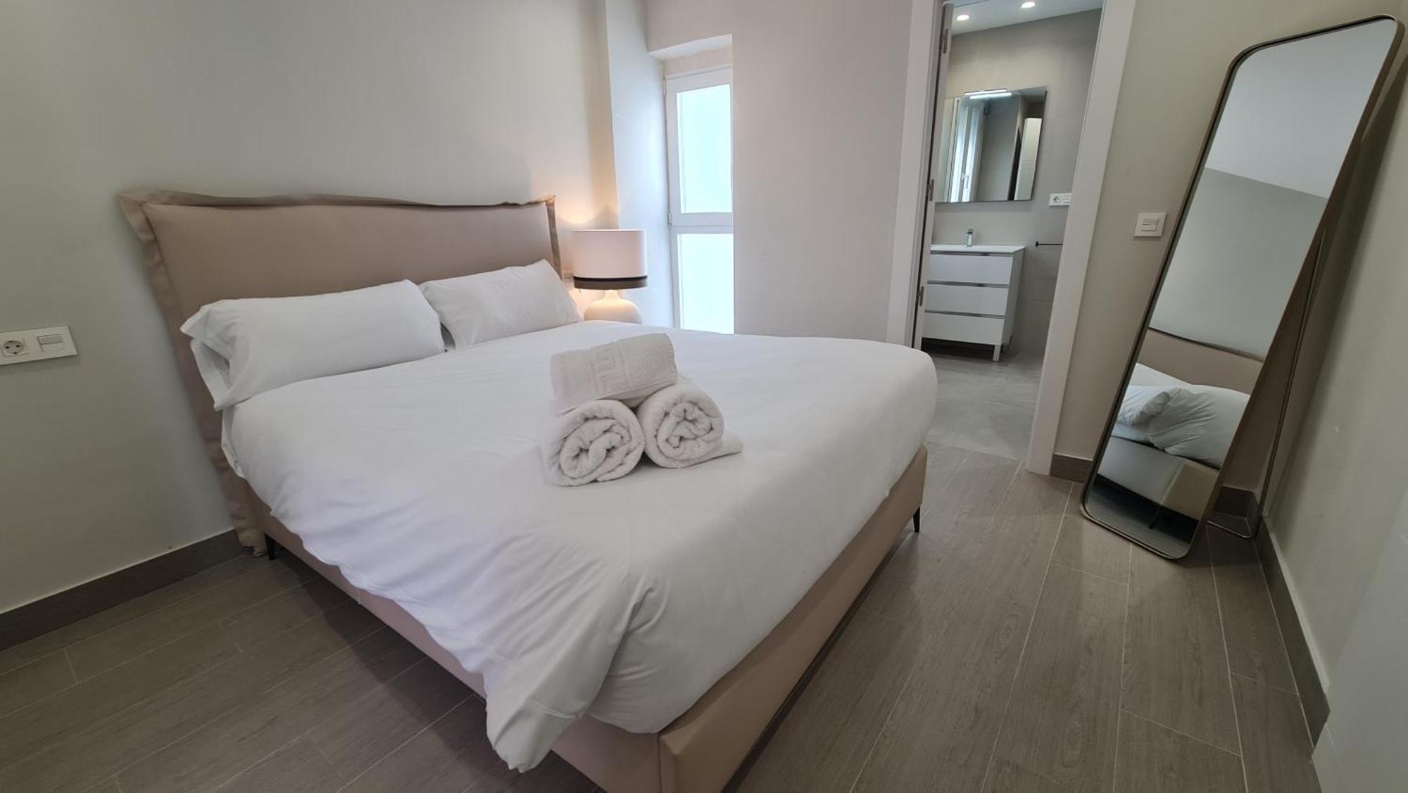 Navas Penthouse 301 By Florentia Homes Гранада Екстериор снимка